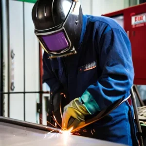 Сравнение плазменной и аргонодуговой сварки: когда плазмотрон эффективнее TIG